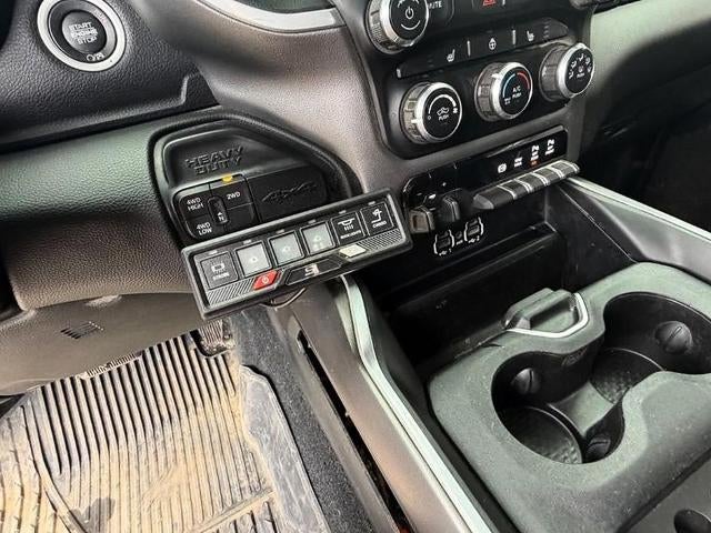 2023 RAM 3500 Big Horn 4x4 Crew Cab 8' Box