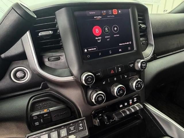2023 RAM 3500 Big Horn 4x4 Crew Cab 8' Box