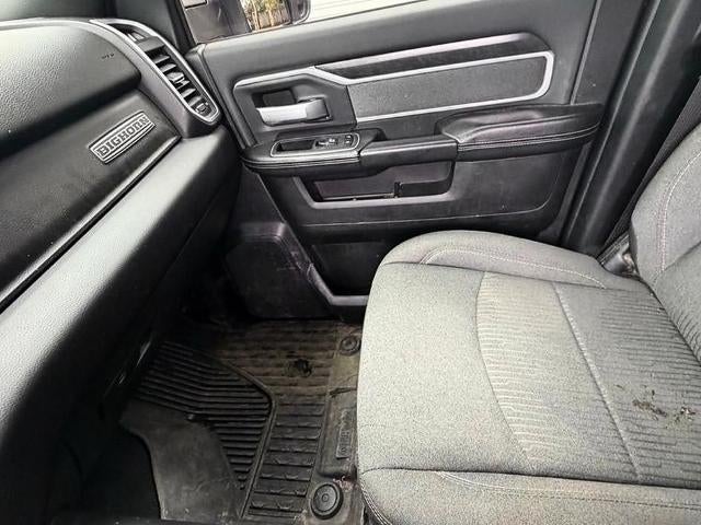 2023 RAM 3500 Big Horn 4x4 Crew Cab 8' Box
