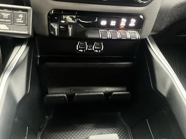 2023 RAM 3500 Big Horn 4x4 Crew Cab 8' Box