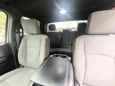 2023 RAM 3500 Big Horn 4x4 Crew Cab 8' Box