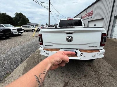 2023 RAM 3500 Big Horn 4x4 Crew Cab 8' Box