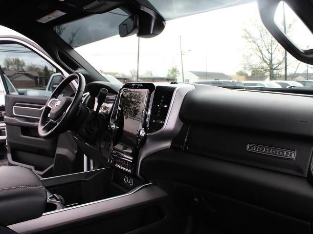 2023 RAM 3500 Big Horn 4x4 Crew Cab 8' Box