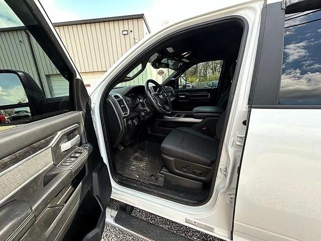 2023 RAM 3500 Big Horn 4x4 Crew Cab 8' Box