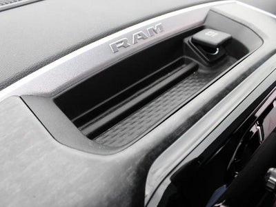 2023 RAM 3500 Big Horn 4x4 Crew Cab 8' Box