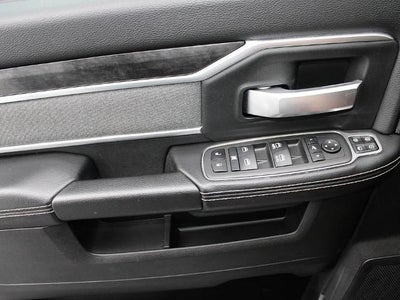 2023 RAM 3500 Big Horn 4x4 Crew Cab 8' Box