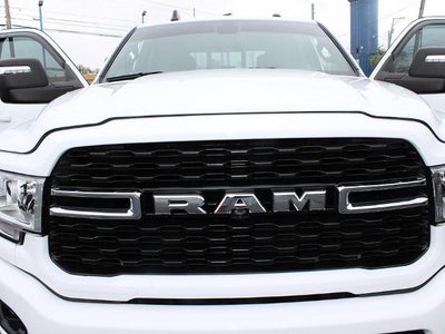 2023 RAM 3500 Big Horn 4x4 Crew Cab 8' Box