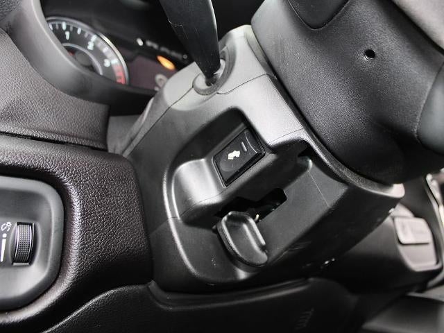 2023 RAM 3500 Big Horn 4x4 Crew Cab 8' Box