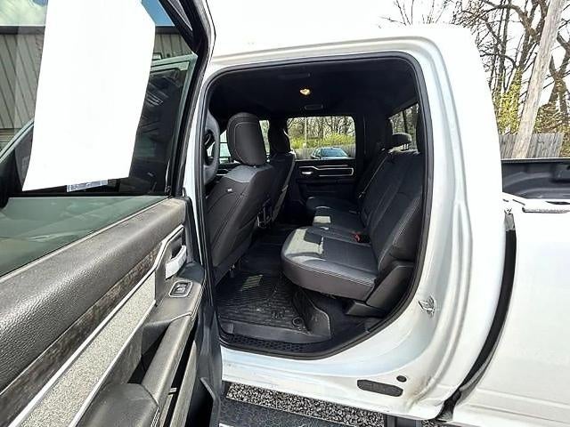 2023 RAM 3500 Big Horn 4x4 Crew Cab 8' Box