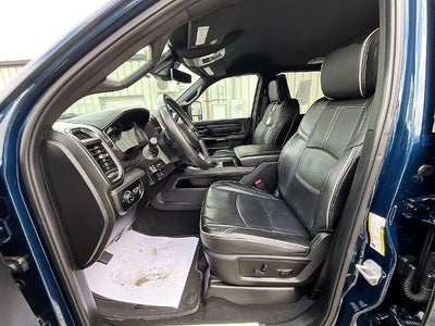 2023 RAM 3500 Limited 4x4 Mega Cab 6'4" Box