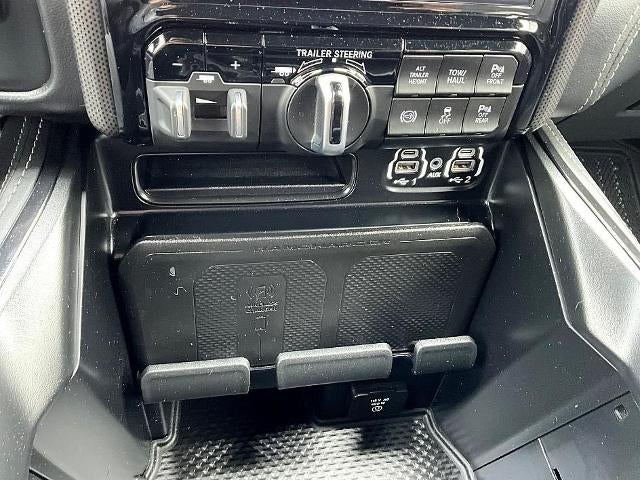 2023 RAM 3500 Limited 4x4 Mega Cab 6'4" Box