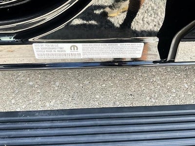 2022 RAM 3500 Limited 4x4 Crew Cab 6'4" Box