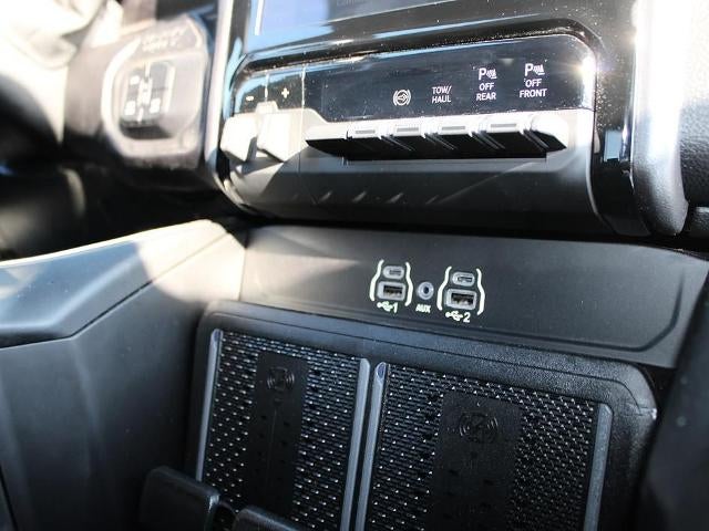 2025 RAM 2500 Laramie 4x4 Crew Cab 6'4" Box