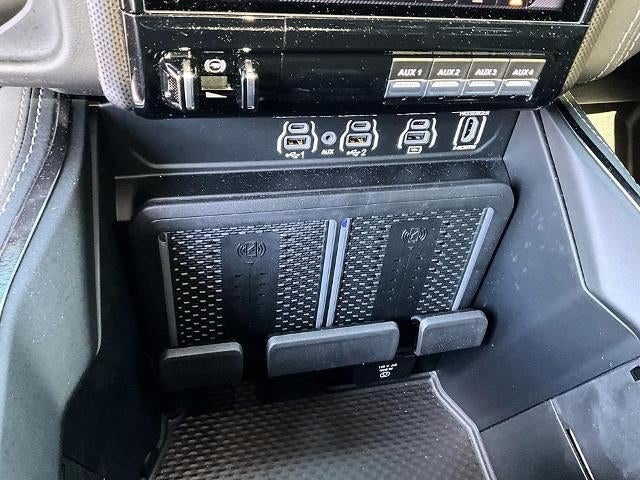 2026 RAM 2500 Limited 4x4 Mega Cab 6'4" Box