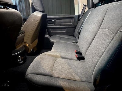 2020 RAM 3500 Tradesman 4x4 Crew Cab 8' Box