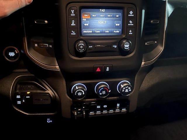 2020 RAM 3500 Tradesman 4x4 Crew Cab 8' Box