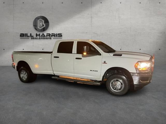 2020 RAM 3500 Tradesman 4x4 Crew Cab 8' Box