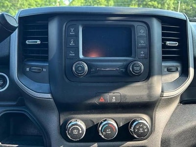 2024 RAM 3500 Tradesman 4x4 Crew Cab 8' Box