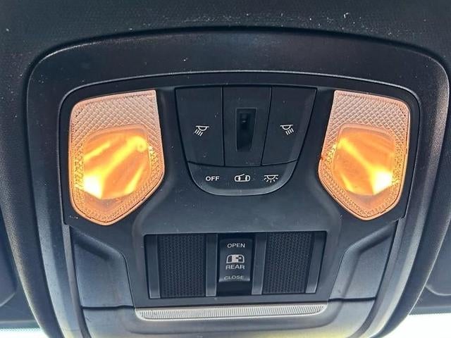 2024 RAM 3500 Tradesman 4x4 Crew Cab 8' Box