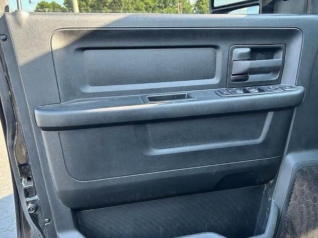 2024 RAM 3500 Tradesman 4x4 Crew Cab 8' Box