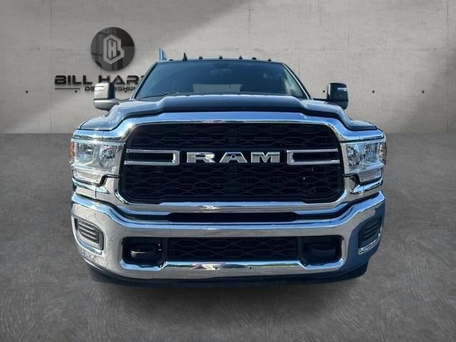 2024 RAM 3500 Tradesman 4x4 Crew Cab 8' Box