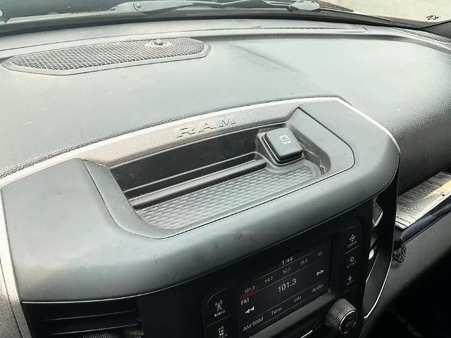 2024 RAM 3500 Tradesman 4x4 Crew Cab 8' Box