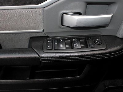 2022 RAM 3500 Big Horn 4x4 Crew Cab 8' Box