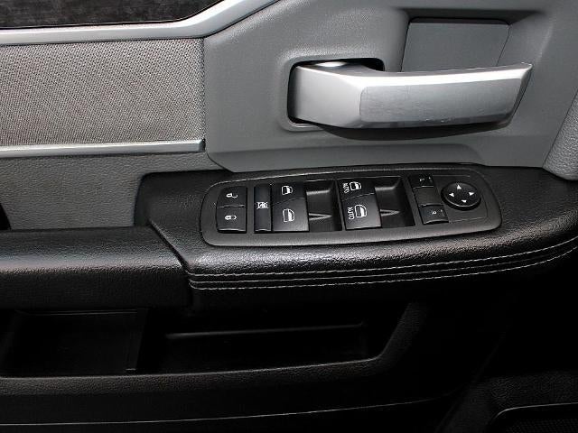 2022 RAM 3500 Big Horn 4x4 Crew Cab 8' Box