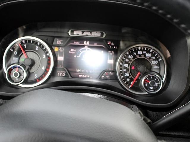 2022 RAM 3500 Big Horn 4x4 Crew Cab 8' Box