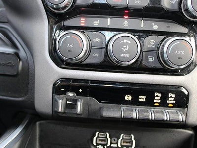 2022 RAM 3500 Big Horn 4x4 Crew Cab 8' Box