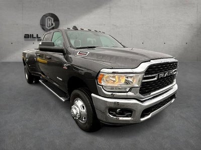 2022 RAM 3500 Big Horn 4x4 Crew Cab 8' Box