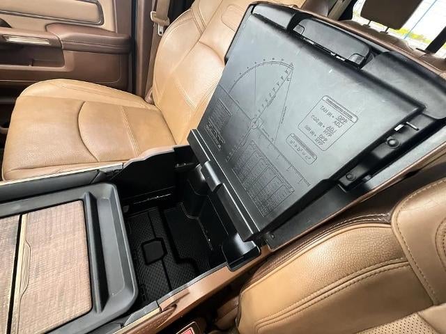 2022 RAM 3500 Longhorn 4x4 Crew Cab 8' Box