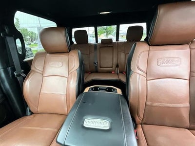 2019 RAM 3500 Longhorn 4x4 Crew Cab 8' Box
