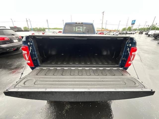 2019 RAM 3500 Longhorn 4x4 Crew Cab 8' Box