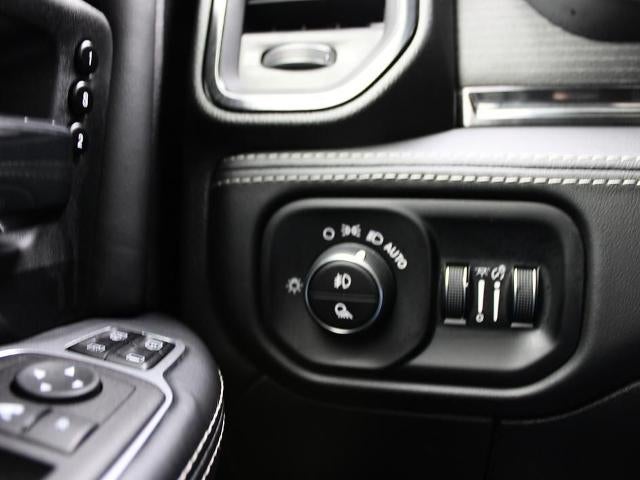 2024 RAM 3500 Limited 4x4 Crew Cab 8' Box