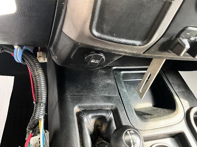 2018 RAM 2500 Tradesman 4x4 Reg Cab 8' Box