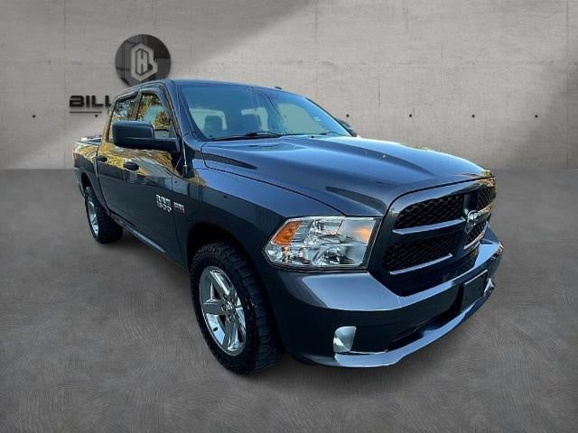 2014 RAM 1500 4WD Crew Cab 5.7 Ft Box Express