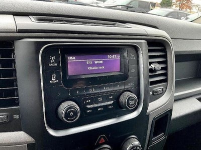 2018 RAM 2500 Tradesman 4x4 Crew Cab 6'4" Box