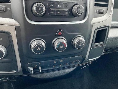 2018 RAM 2500 Tradesman 4x4 Crew Cab 6'4" Box