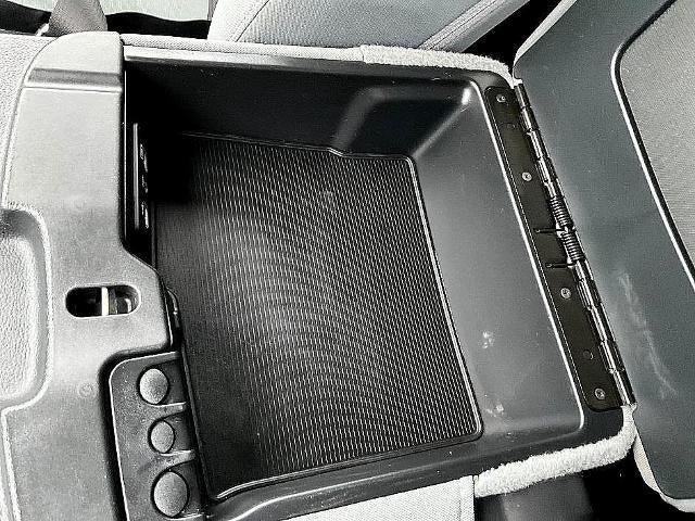 2018 RAM 2500 Tradesman 4x4 Crew Cab 6'4" Box