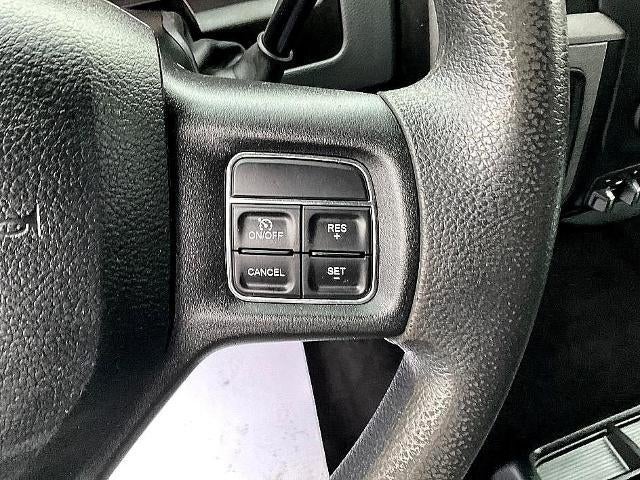 2018 RAM 2500 Tradesman 4x4 Crew Cab 6'4" Box