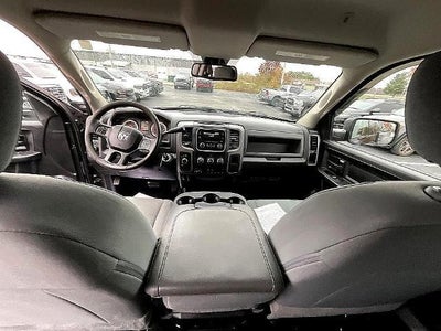 2018 RAM 2500 Tradesman 4x4 Crew Cab 6'4" Box