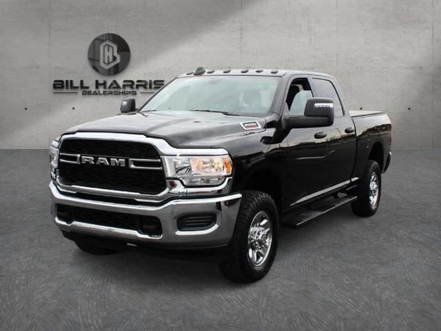2023 RAM 2500 Tradesman 4x4 Crew Cab 6'4" Box