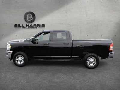 2023 RAM 2500 Tradesman 4x4 Crew Cab 6'4" Box