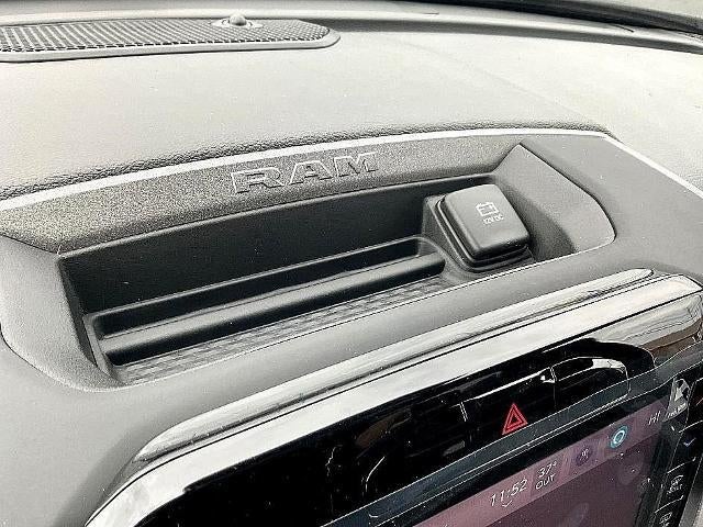 2026 RAM 2500 Tradesman 4x4 Crew Cab 6'4" Box