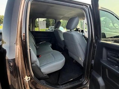 2017 RAM 2500 Tradesman 4x4 Crew Cab 6'4" Box