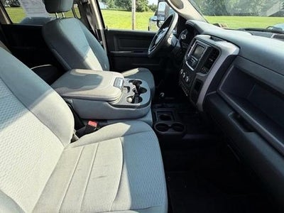 2017 RAM 2500 Tradesman 4x4 Crew Cab 6'4" Box