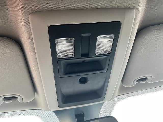 2017 RAM 2500 Tradesman 4x4 Crew Cab 6'4" Box