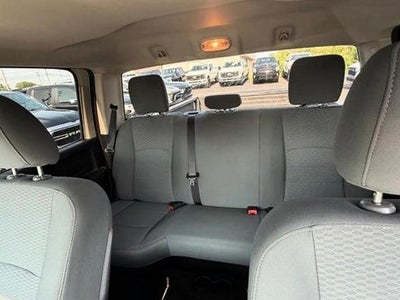 2017 RAM 2500 Tradesman 4x4 Crew Cab 6'4" Box
