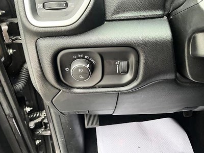 2023 RAM 2500 Big Horn 4x4 Crew Cab 6'4" Box